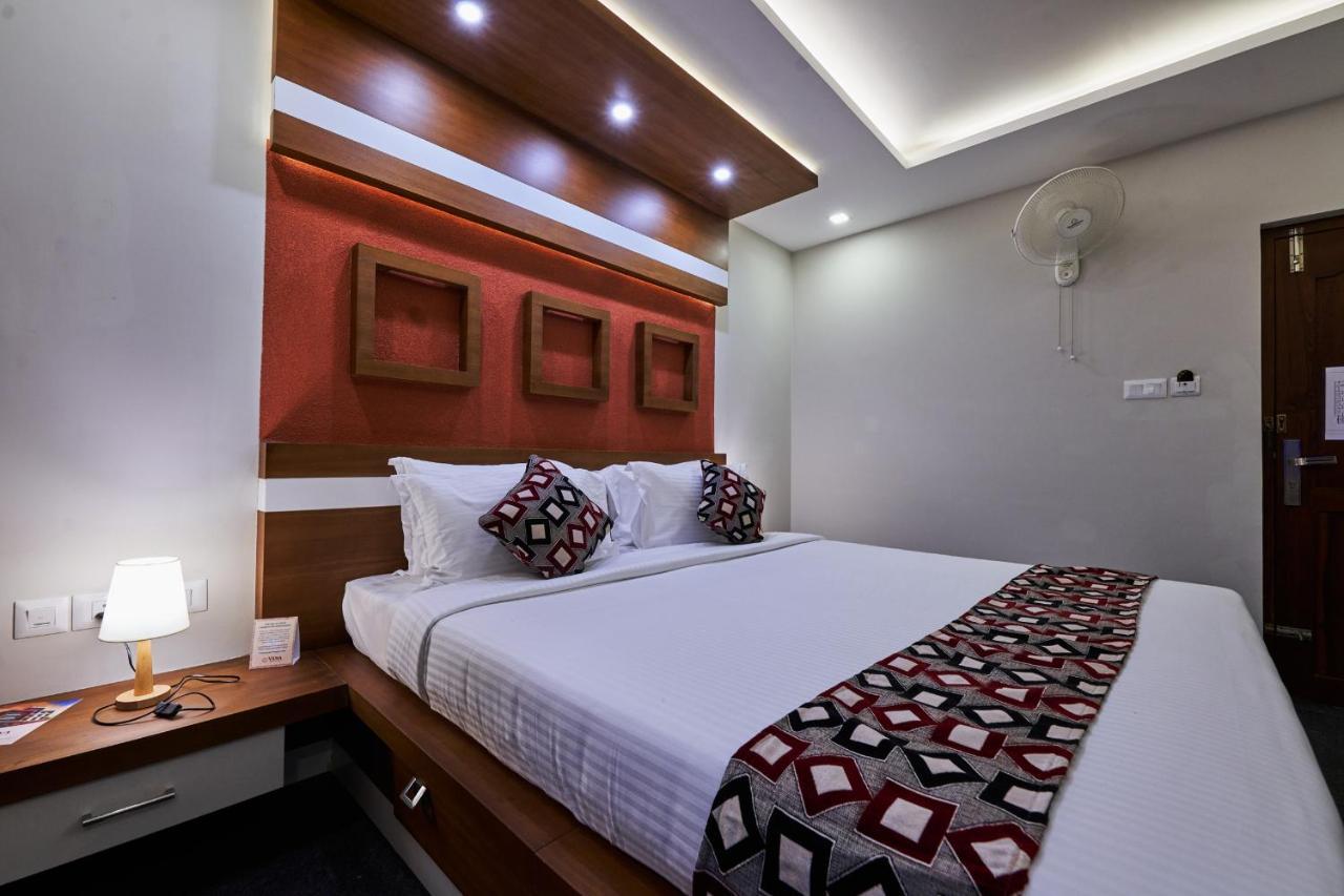 Vidya Residency Hotel Thrissur ภายนอก รูปภาพ