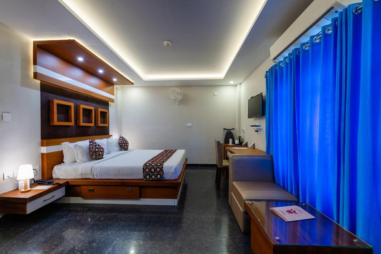 Vidya Residency Hotel Thrissur ภายนอก รูปภาพ